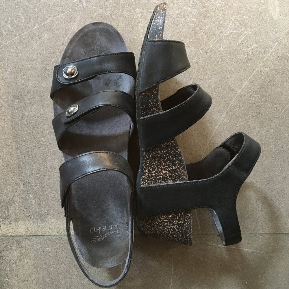 Dansko Savannah Cork Wedge Sandals - Black Leather